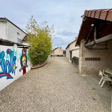 Chez Marcel - Privee & Espaces Communs Lussac-les-Chateaux
