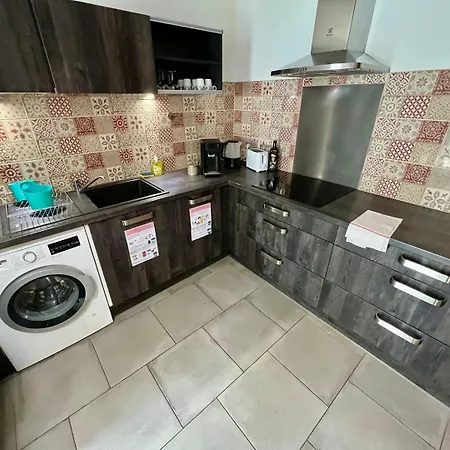 Apartment Chez Marcel - Privee & Espaces Communs Lussac-les-Chateaux